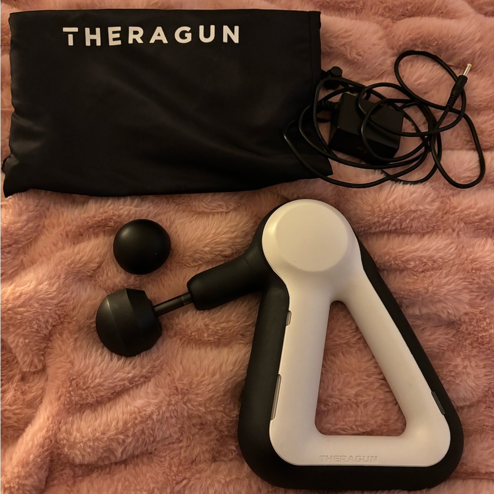Theragun Liv